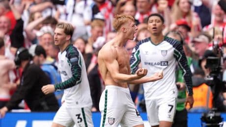 Sheffield Utd 1 Sunderland 2: Black Cats back in Prem for first time in 8 YEARS as controversial star nets £200m winner