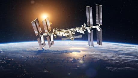 L'agence spatiale russe et la Nasa s’entendent pour exploiter l'ISS jusqu'en 2028