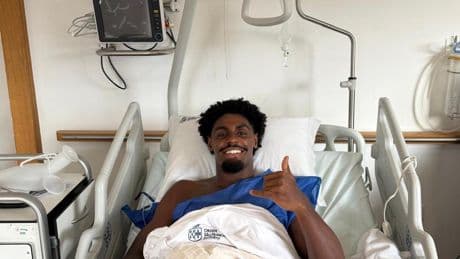 Corberán tranquiliza sobre la segunda operación de Thierry