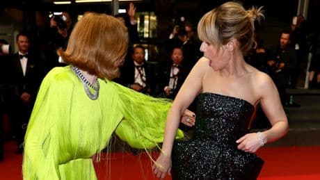 Mode-Malheur auf dem roten Teppich - Fransen-Falle in Cannes für Isabelle Huppert