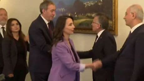 AK Parti ile DEM Parti görüşmesi başladı
