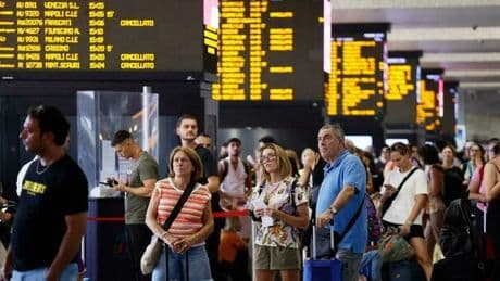 Sciopero treni venerdì 17 maggio, nuova giornata nera per i trasporti: orari e fasce di garanzia