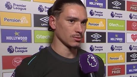 Darwin Nunez issues two-word apology to Mo Salah in response to Liverpool team-mate
