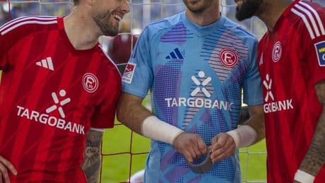 Verschiedene Modelle: So sahen Fortunas Trikots bisher aus