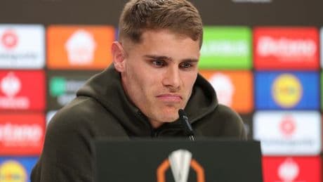 Man Utd fired Europa League final warning by Tottenham star Micky van de Ven