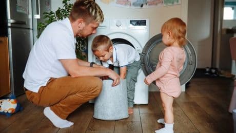 Washing machine tip for 'substantial saving' on energy bill takes seconds