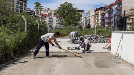 Efeler Belediyesi’nden Güzelhisar’a konforlu ulaşım hamlesi