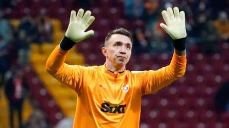 Galatasaray'da bir devir sona eriyor! Başkan açıkladı: Uruguay'a geri dönüyor
