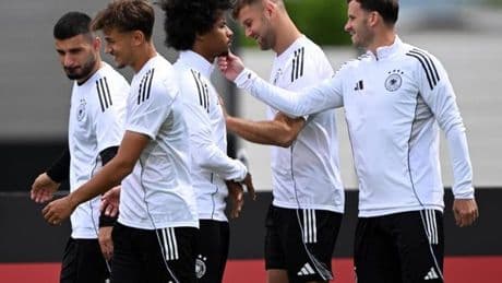 Umbruch in der DFB-Auswahl muss gegen Frankreich beginnen
