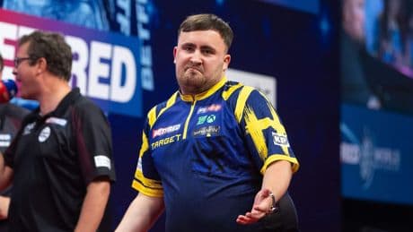 Sensationele comeback Luke Littler: Engelsman (18) na historische partij en nooit vertoonde leg finalist bij World Matchplay