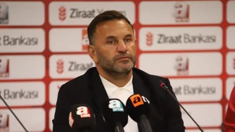 Okan Buruk: Bu hafta 2 kupayı birden alma durumumuz var
