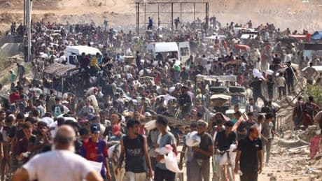 Guerre à Gaza : 20 morts dans l’accident d’un camion de vivres, selon la Défense civile