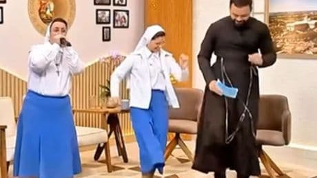 Las monjas que predican con el beatbox y el baile ayudan a jóvenes drogadictos