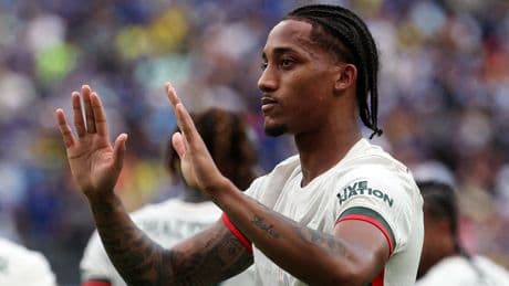 Chelsea'nin yeni golcüsü Joao Pedro, ilk golünü eski takımına karşı attı