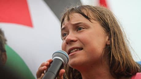 Laut Aktivisten um Greta Thunberg: Gaza-Hilfsflotte von Drohne getroffen