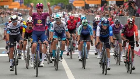 Mads Pedersen seals second sprint victory of Giro d’Italia to move back into race lead
