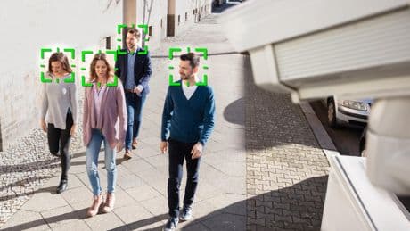 Reconnaissance faciale : l’exécutif fait un pas de plus vers son déploiement