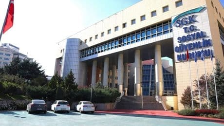 Borçluysan oku: SGK'dan 250 bin TL'lik efsanevi kolaylık! Borç taksitlendirme limitleri güncellendi