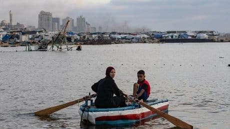 Gaza, manca acqua potabile: 600mila civili a rischio tra sete, infezioni e rischio epidemie