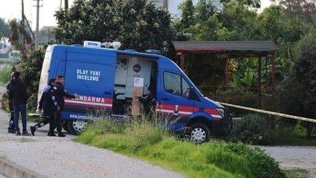 İzmir'de eve ateş açılması sonucu 19 yaşındaki kız hayatını kaybetti: 1 şüpheli tutuklandı