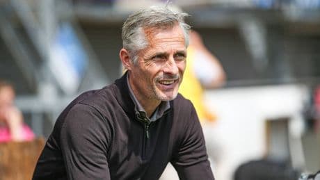 Statt Abgang am Saisonende: Schalke schmeißt Trainer van Wonderen nach Peinlich-Pleite sofort raus