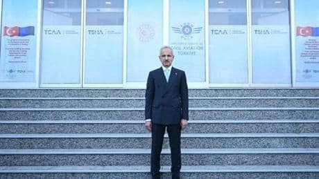 Bakan Uraloğlu'ndan 12 yeni iç hat müjdesi