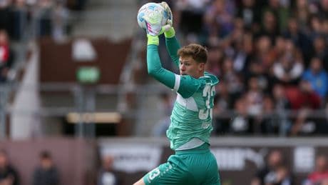 VfB-Torwart liebt die Atmosphäre - Nübel kannte St. Pauli nur aus dem Fanblock