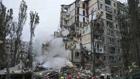 Krieg in der Ukraine: Tote und Verletzte bei Angriffen auf Kiew