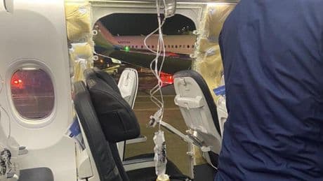 Un error de un operario causó la pérdida de la puerta del vuelo de Alaska Airlines