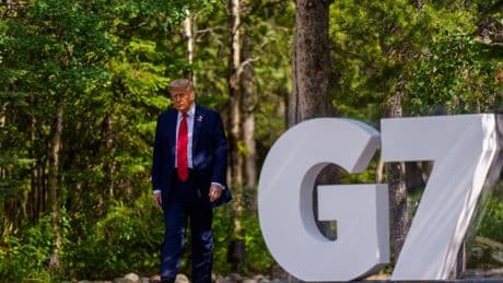 International: Trump zurückhaltend zu neuen Russland-Sanktionen