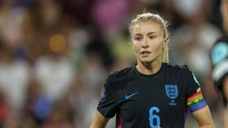 Frauen EM: Ungewöhnlicher EM-Gruß der Royals für England