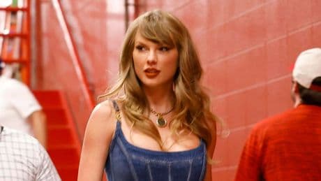 Taylor Swift’s Half-Decade-Old Song Becomes A Top 10 Bestseller Again