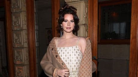 Lana Del Rey Turns Multiple Albums Into Bestsellers Again