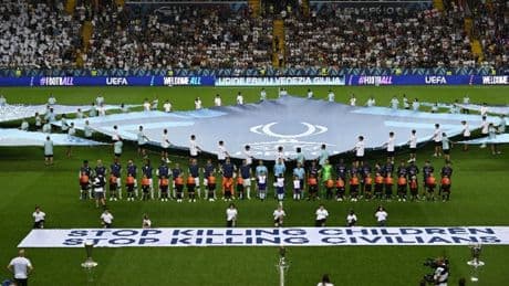“Dejad de matar niños”: el mensaje de la UEFA a Israel en la final de la Supercopa