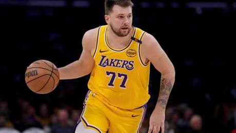 Los Ángeles Lakers bañan en oro a Luka Doncic: 142 millones de euros