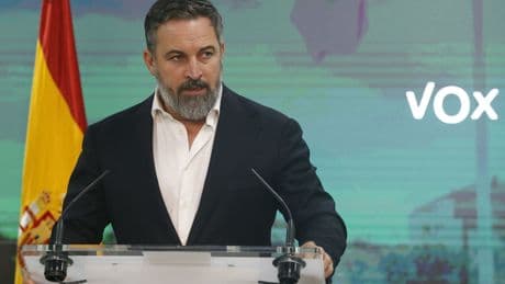Vox mantiene las exigencias que hicieron estallar los gobiernos con el PP hace un año