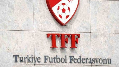 Yazışmaları gündem olmuştu: PFDK üyeleri istifa etti!