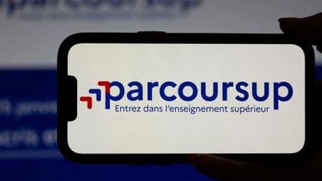 Parcoursup 2025 : les cinq licences les plus demandées