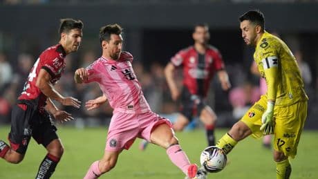 Ach was?! - Welche Rolle Messi beim Müller-Deal spielte