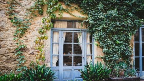 'I found an abandoned £3.5 million mansion and couldn't believe what was inside'