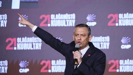 A man attacks Turkish opposition leader in Istanbul, raising fears over politicians' safety