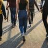 Neue Richtline: Schulen in Großbritannien behandeln Frauenfeindlichkeit im Unterricht