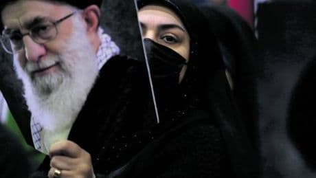 Fanatismo, sharia e impiccagioni. Perché l'Iran è un nostro nemico