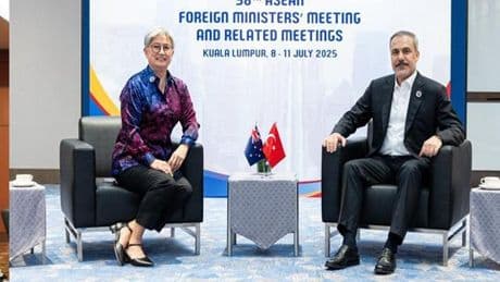 Dışişleri Bakanı Hakan Fidan Avustralyalı mevkidaşı ile görüştü