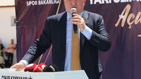 "Diyarbakır'a 3.5 milyar lira spor yatırım yapacağız"