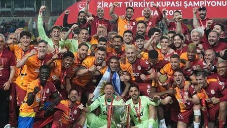 Galatasaray'dan 48 saatte 155 milyon lira ciro!