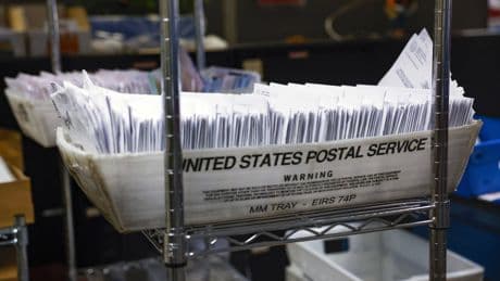 Trump veut supprimer le vote par correspondance qu’il estime jouer en sa défaveur