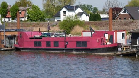 Hausboot-Mord: Verwandter unter Verdacht und festgenommen in Hamburg