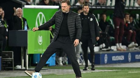 VfL Wolfsburg: Nachfolger schon gehandelt: Hasenhüttl nimmt's professionell