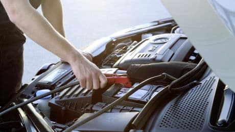 Wartung beim E-Auto: So viel Geld sparen Sie im Vergleich zum Verbrenner